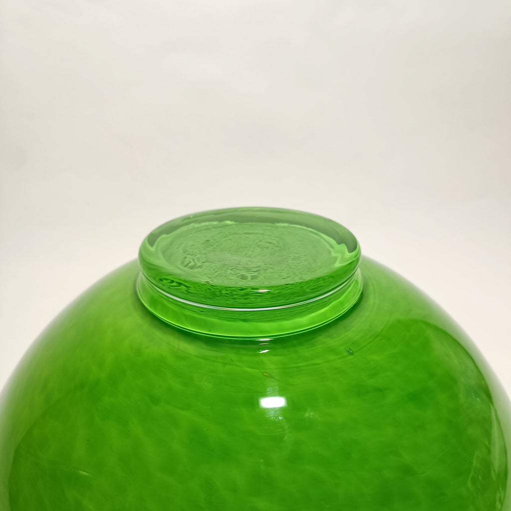 Taça decorativa verde