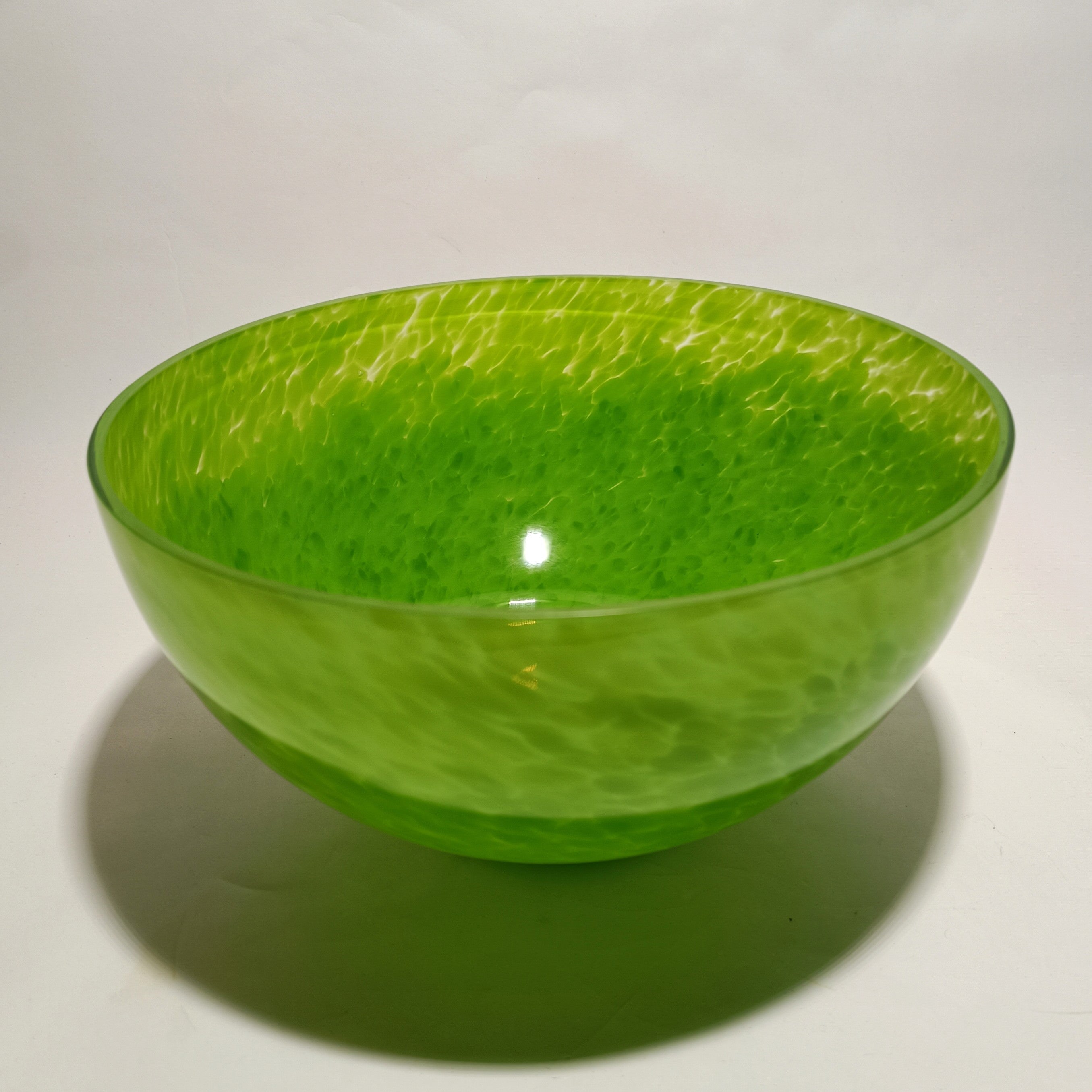 Taça decorativa verde