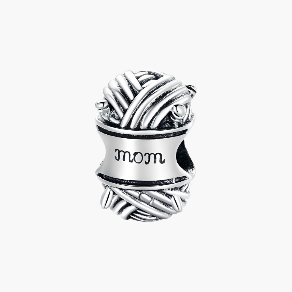 Charm Novelo de Lã em Prata de Lei 925