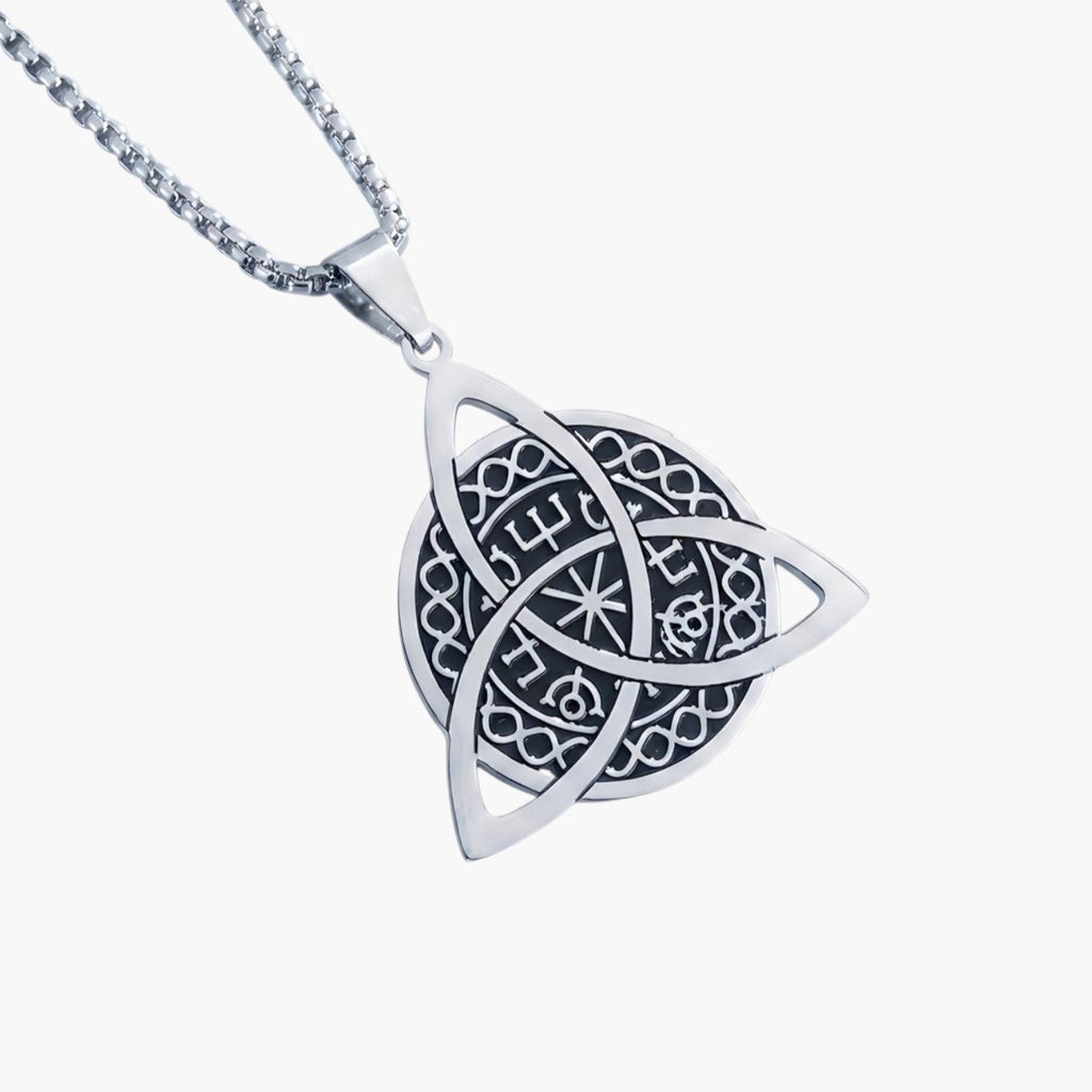 Colar Amuleto Triquetra Celta em Aço Inoxidável