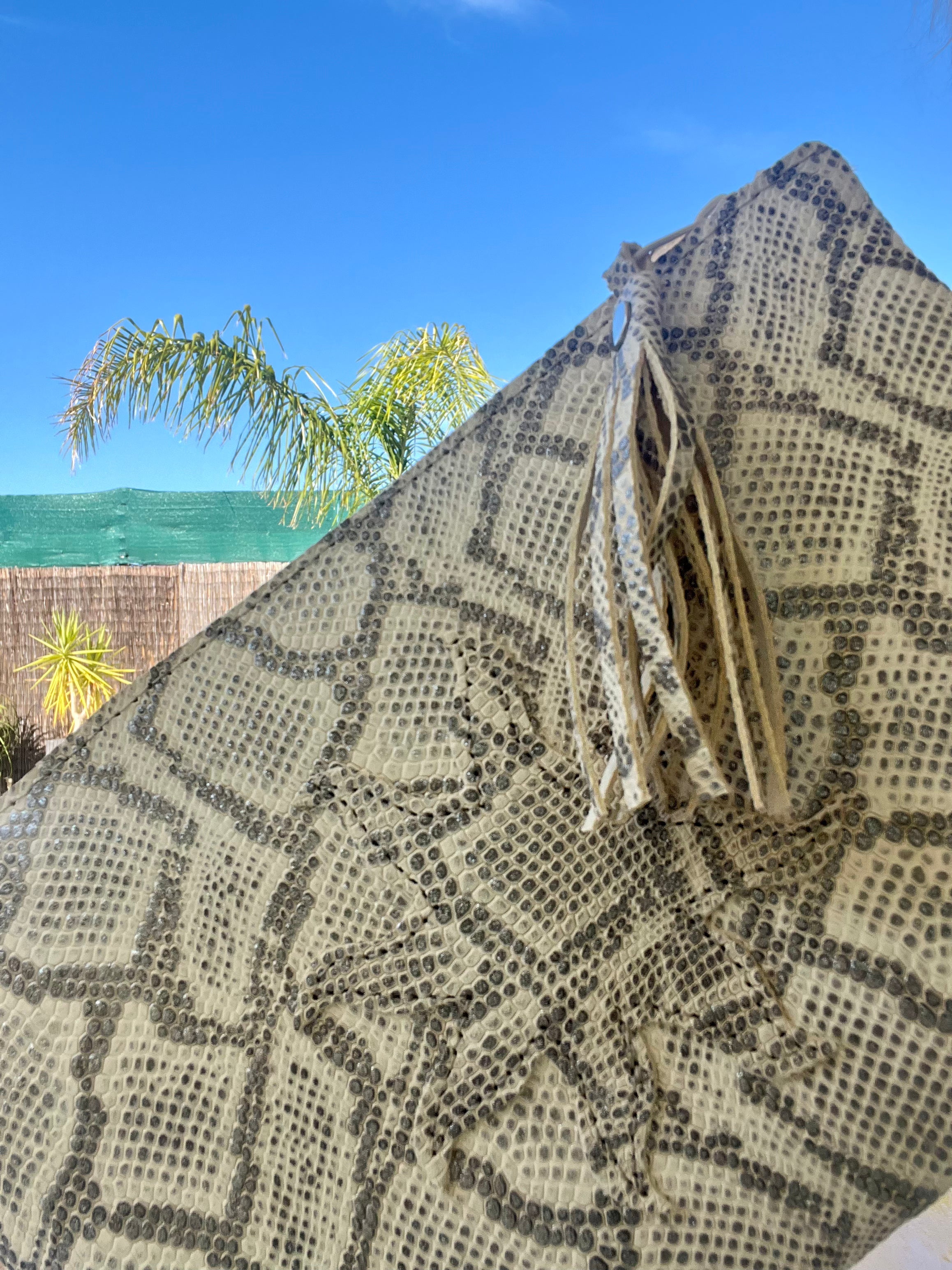 CHIC Clutch