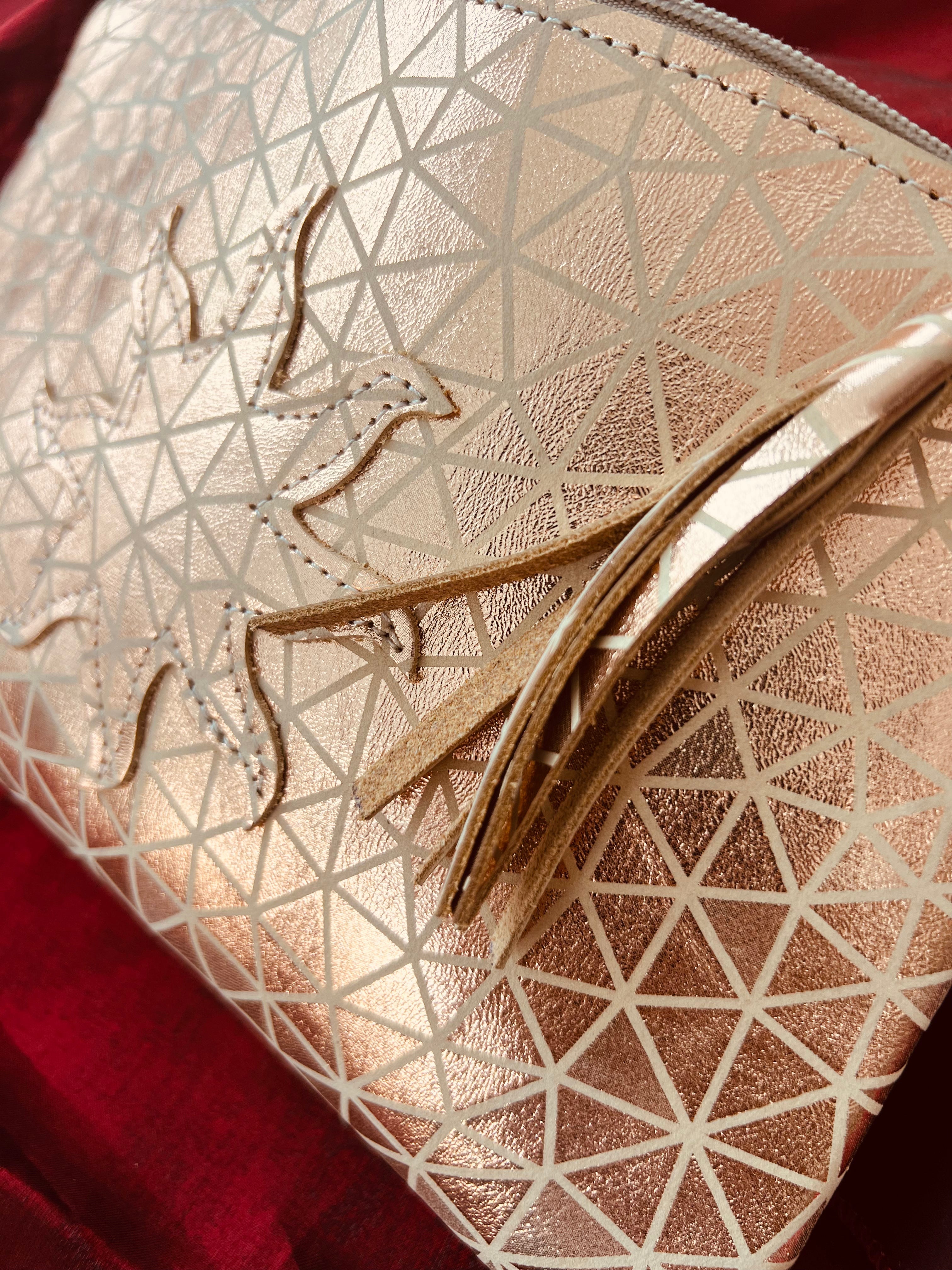 CHIC Clutch