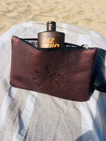 CHIC Clutch