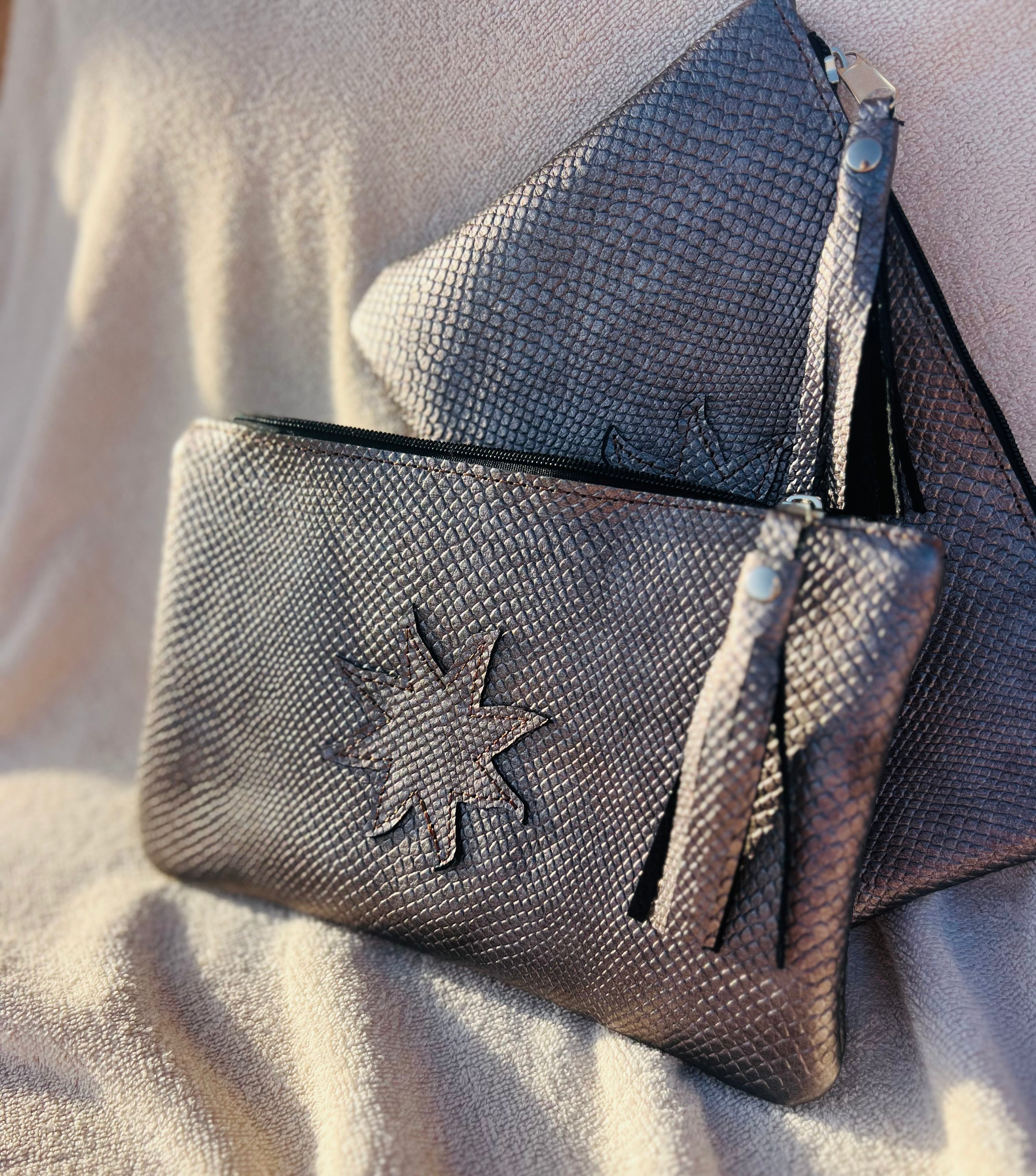 CHIC Clutch