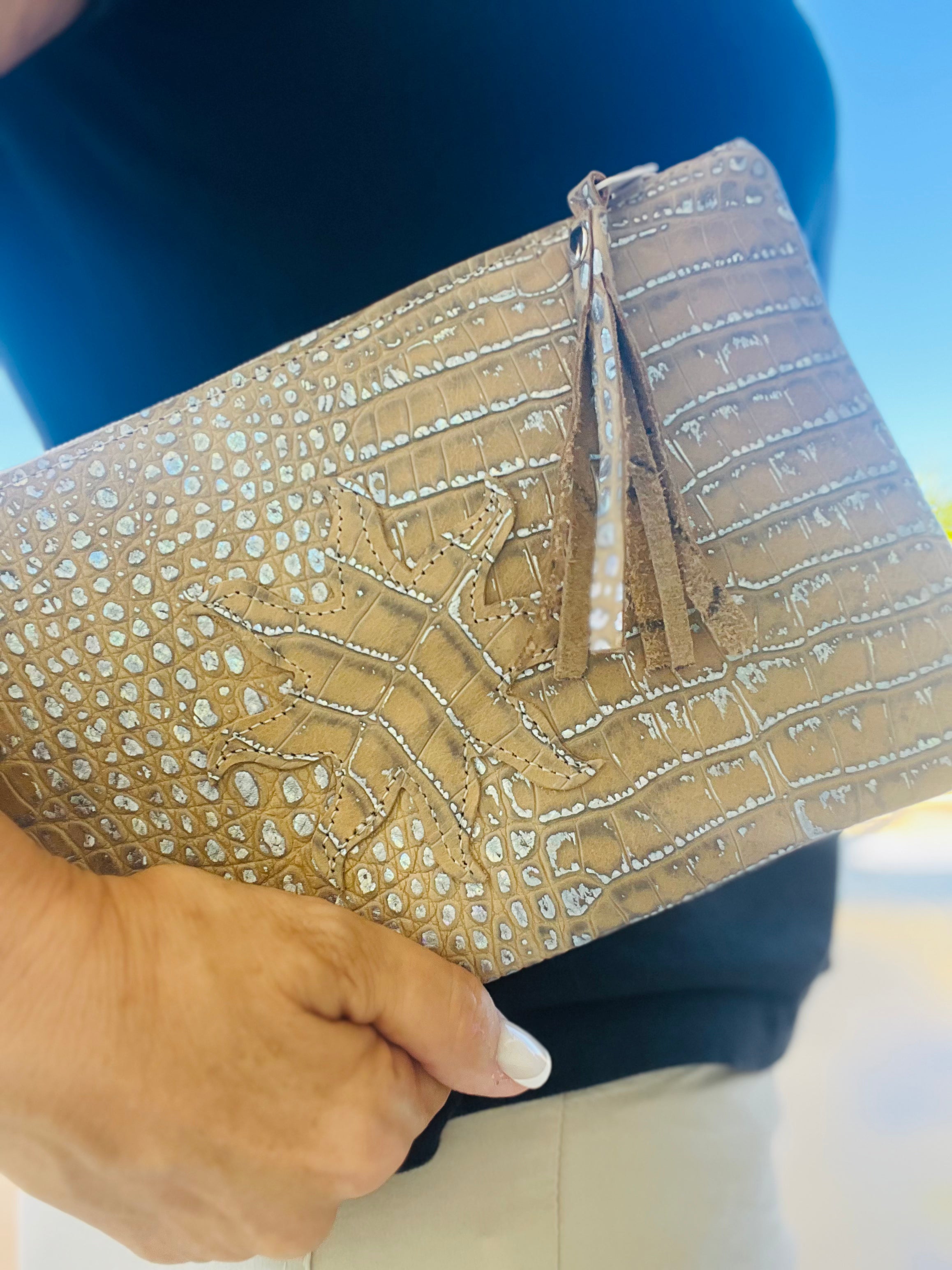 Pochette CHIC
