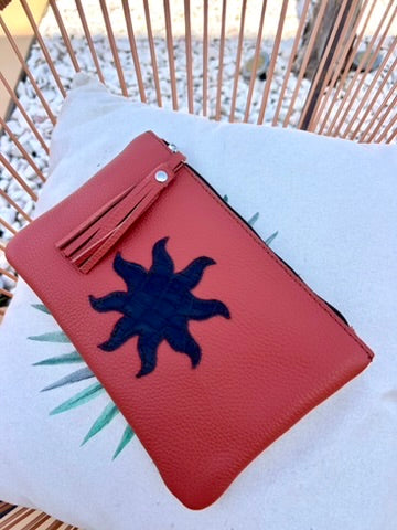 CHIC Clutch