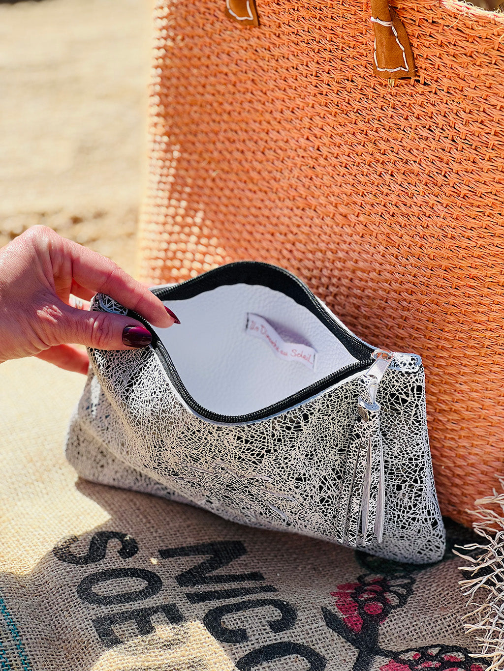 CHIC Clutch