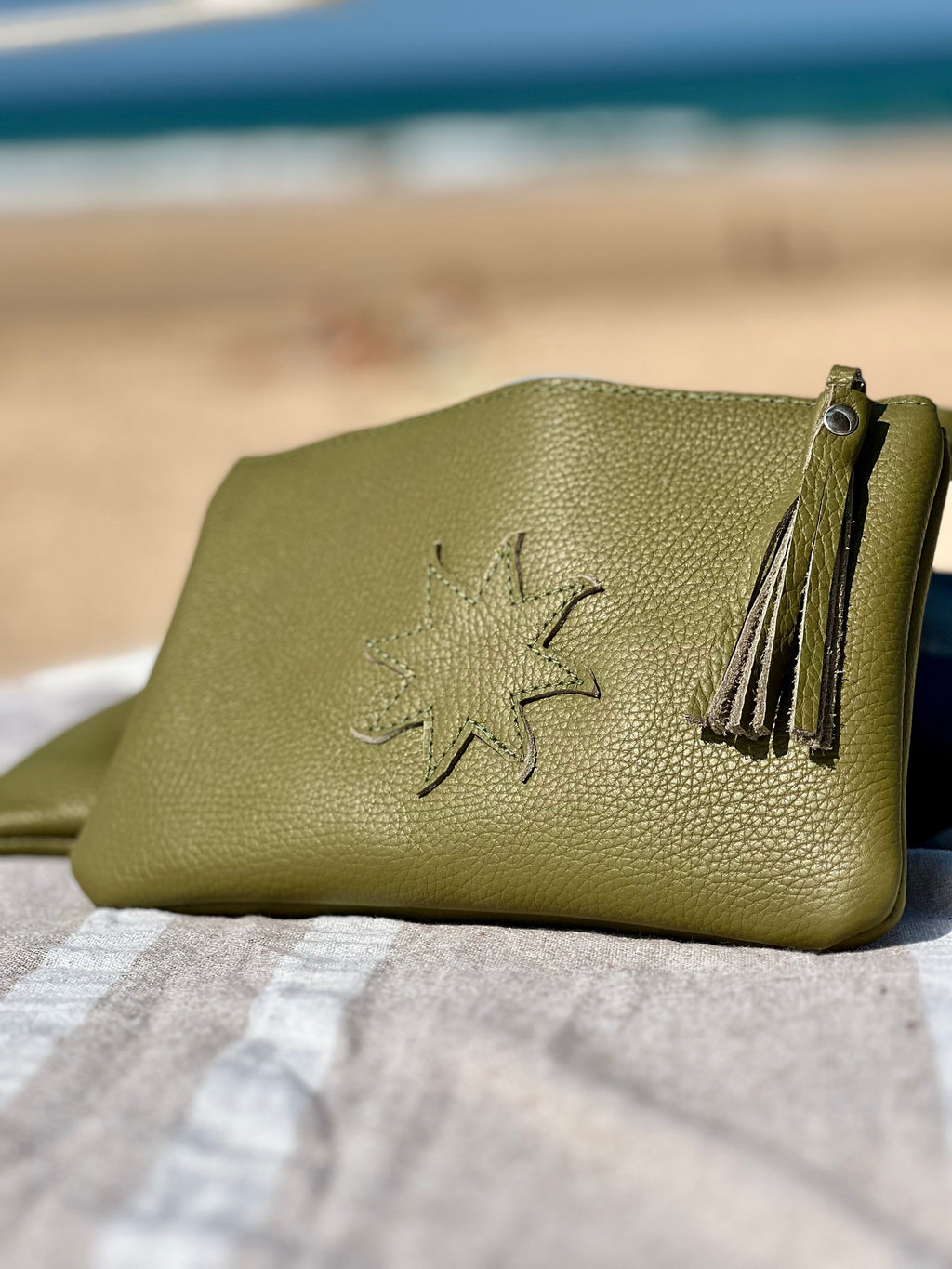 CHIC Clutch