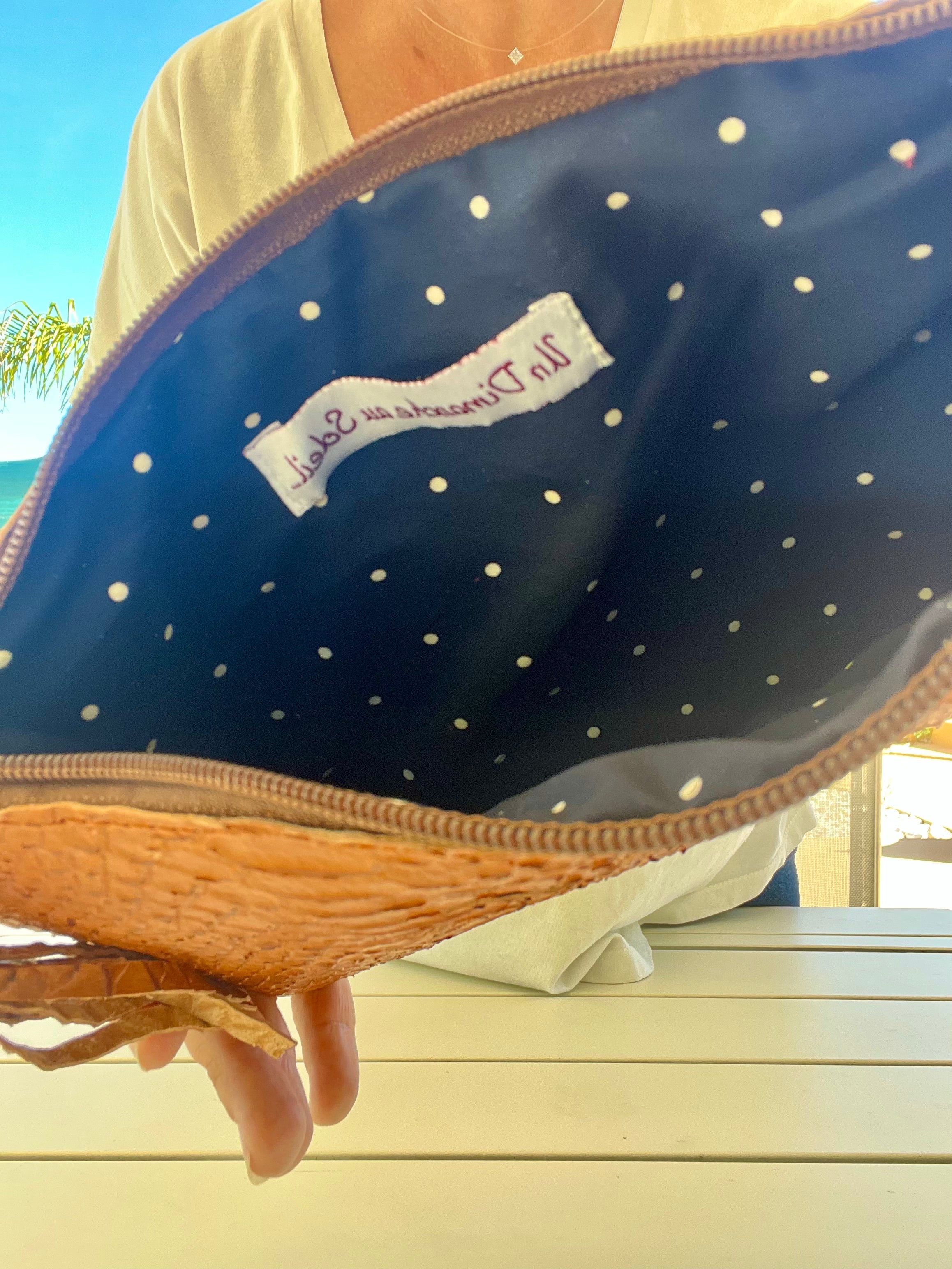 CHIC Clutch