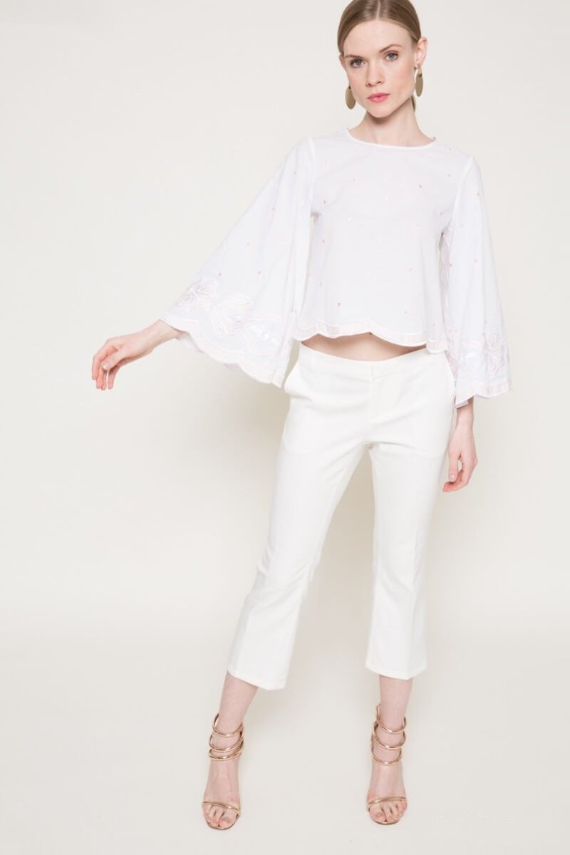 BLUSE MIT WEITEN ÄRMELN