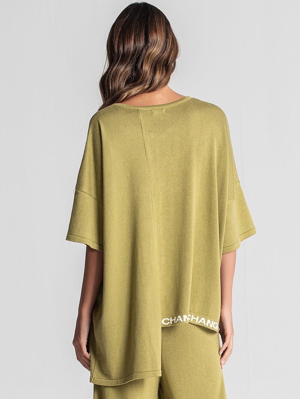 CAMISOLA "NEED LITTLE CHANGE"