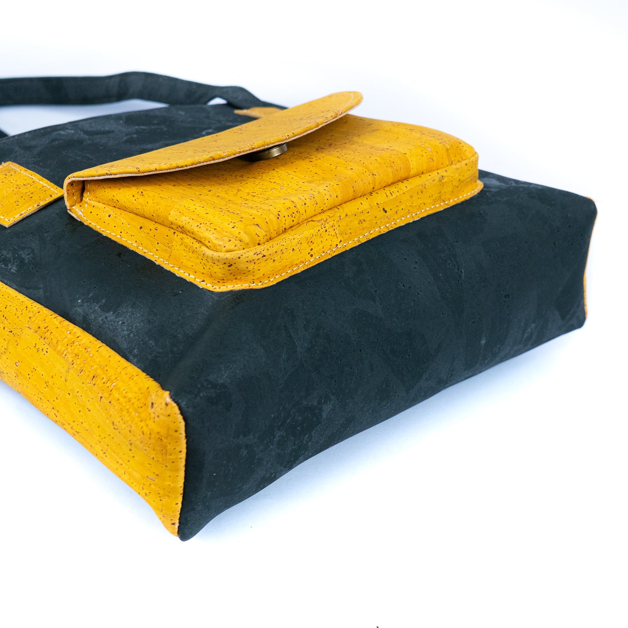 Bolso de corcho para mujer – Bolso de mano de dos tonos con bolsillo delantero BAGP-310