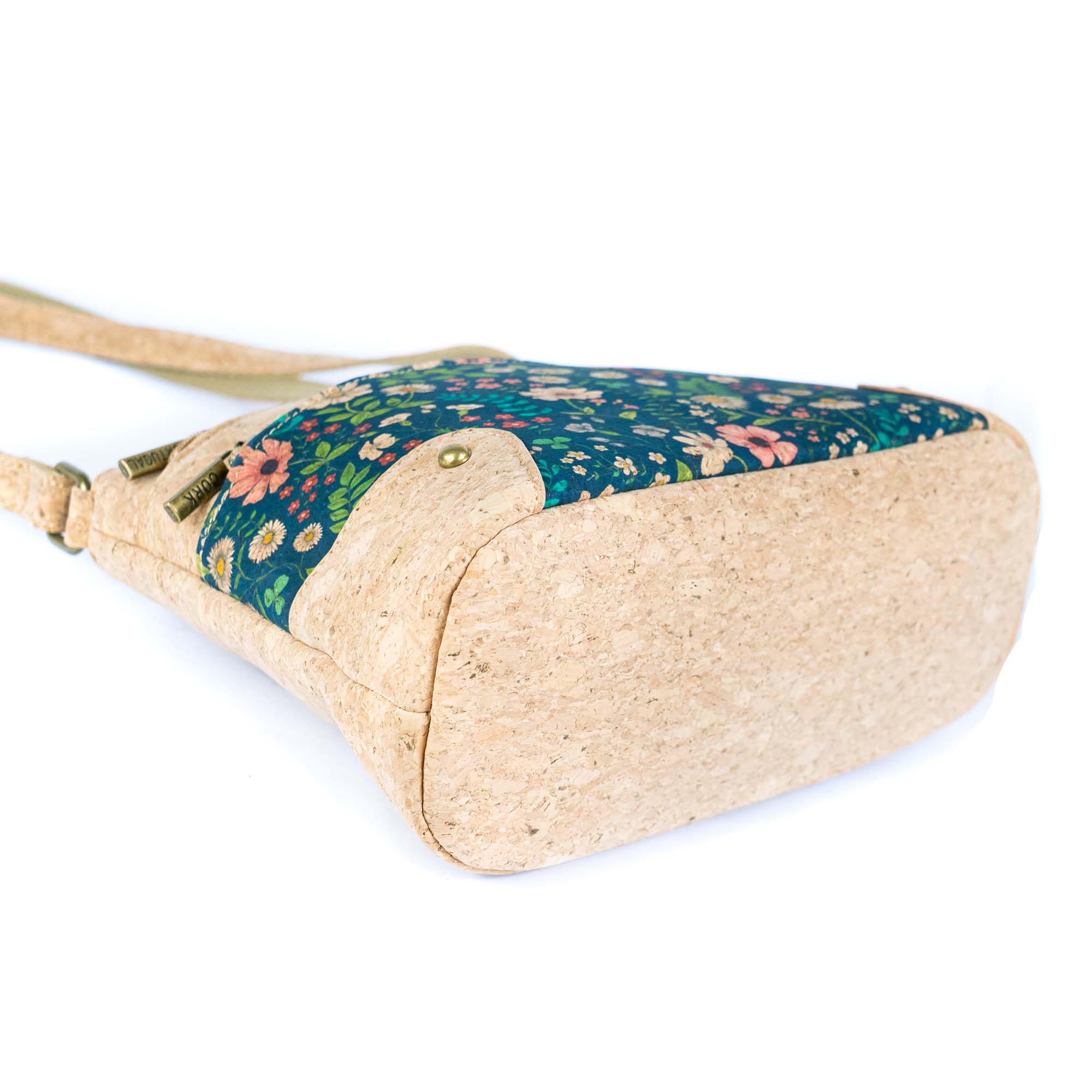 Three-Line Zipper Women's Cork  Crossbody Bag BAG-2284