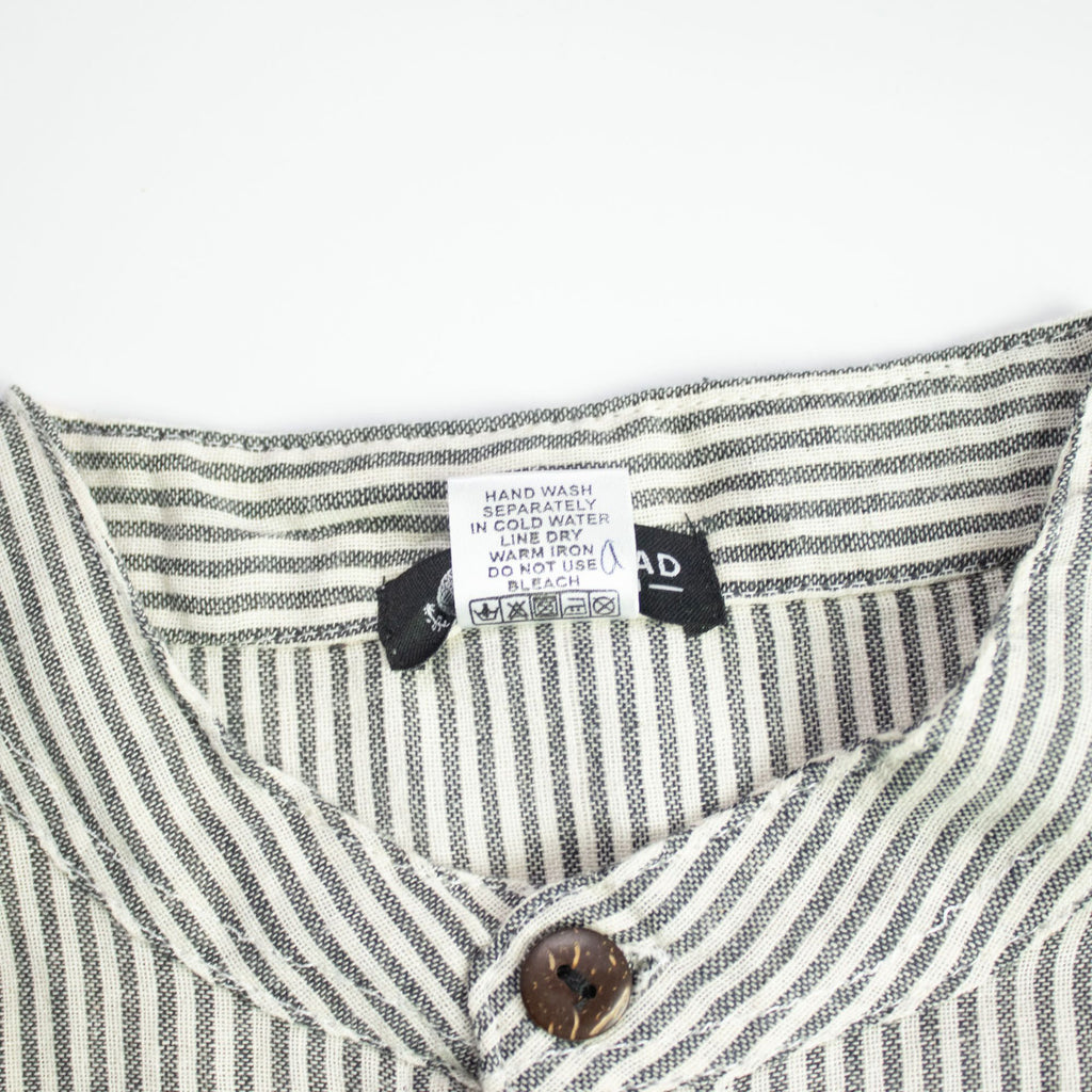 Camisa Nomad Sari Grandad - Cinza Pedra - Tamanho Médio