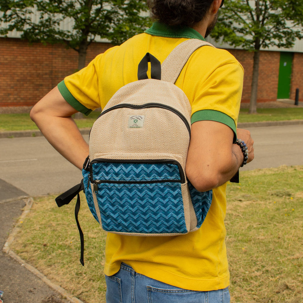 Mochila Estándar Katmandú - Diseño Dhaka (34x27x10cm)