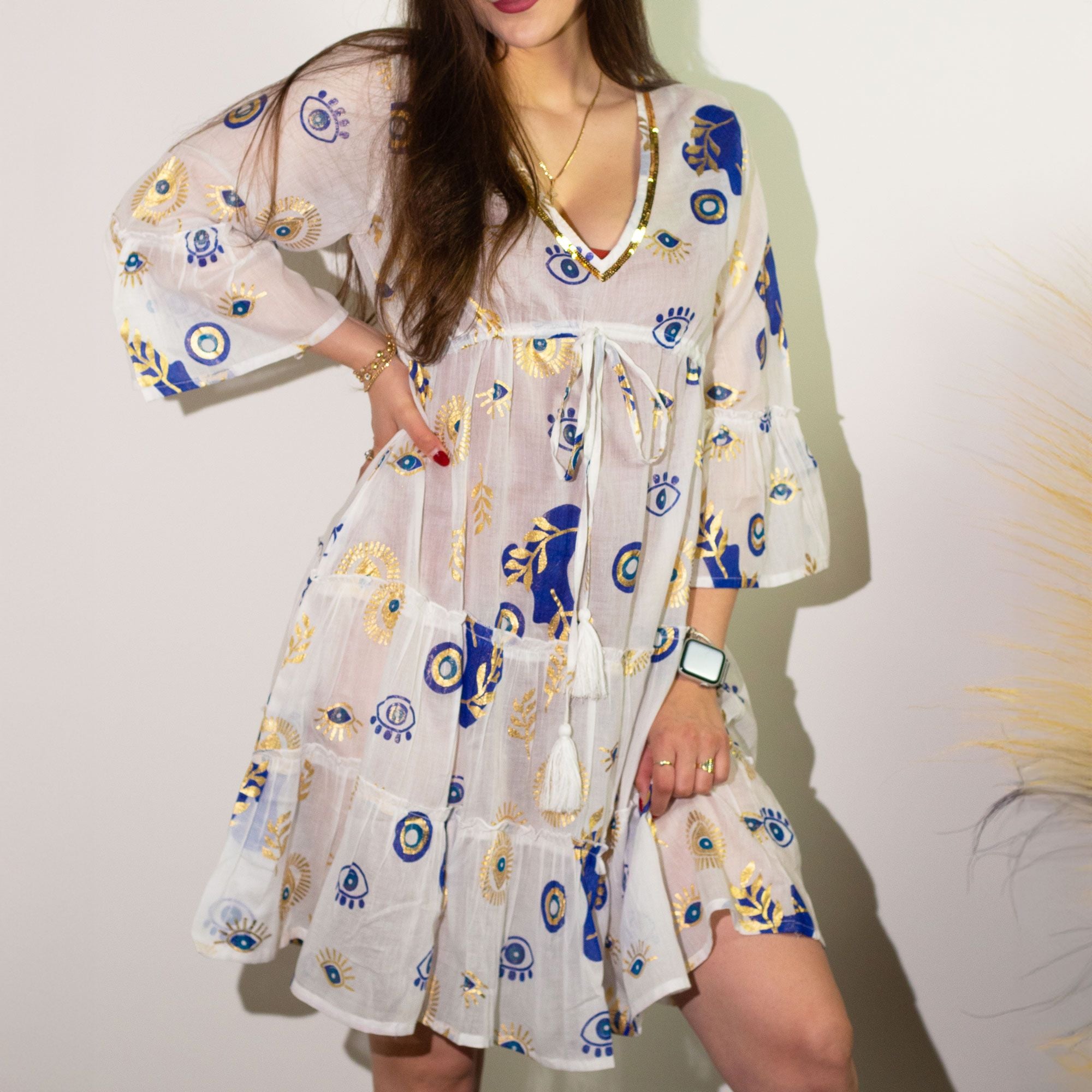 Vestido Sari Nômade Olho Grego – Branco, Azul e Dourado – Tamanho M/L