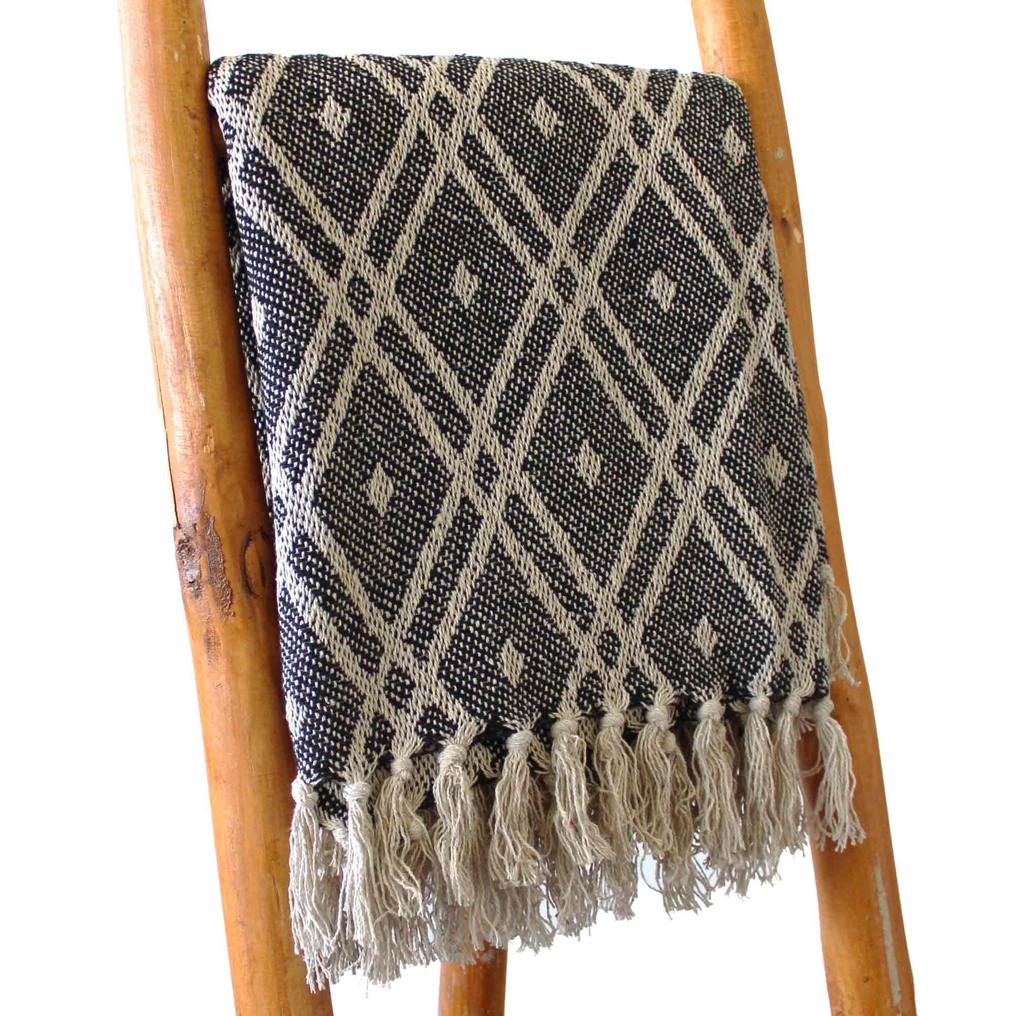 Mantas Boho Comfort - Negro y Beige Regency
