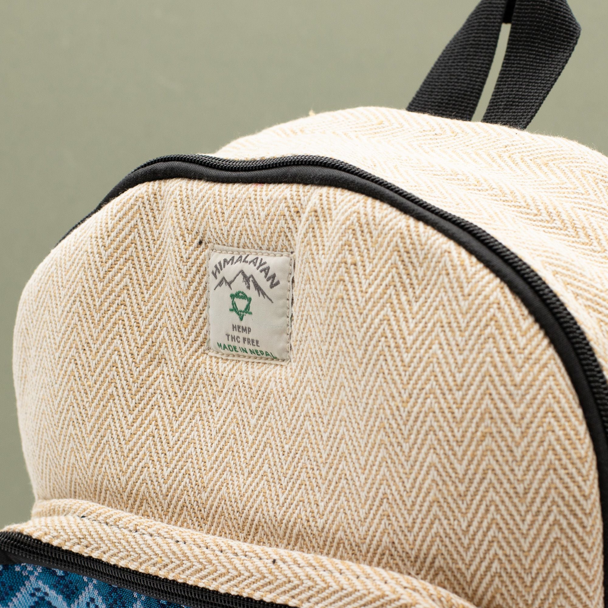 Mochila Estándar de Katmandú - Diseño Dhaka (34x27x10cm)