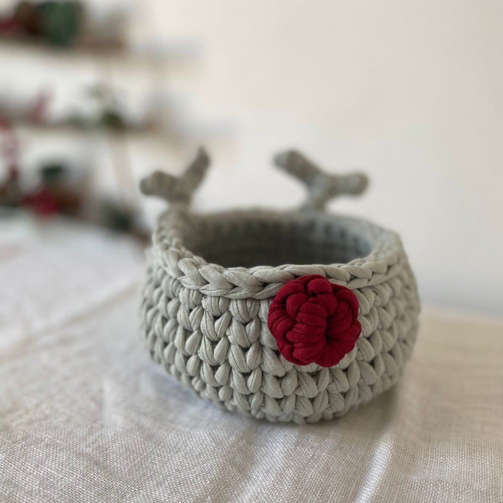 Häkelkorb Rentier Rudolph | Salbeigrün
