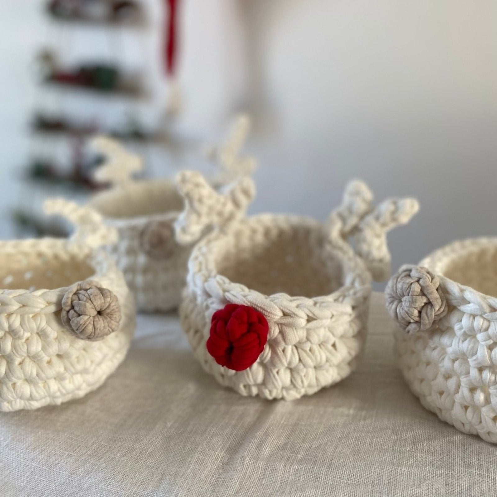 Cesta de Crochê Rena Rodolfo