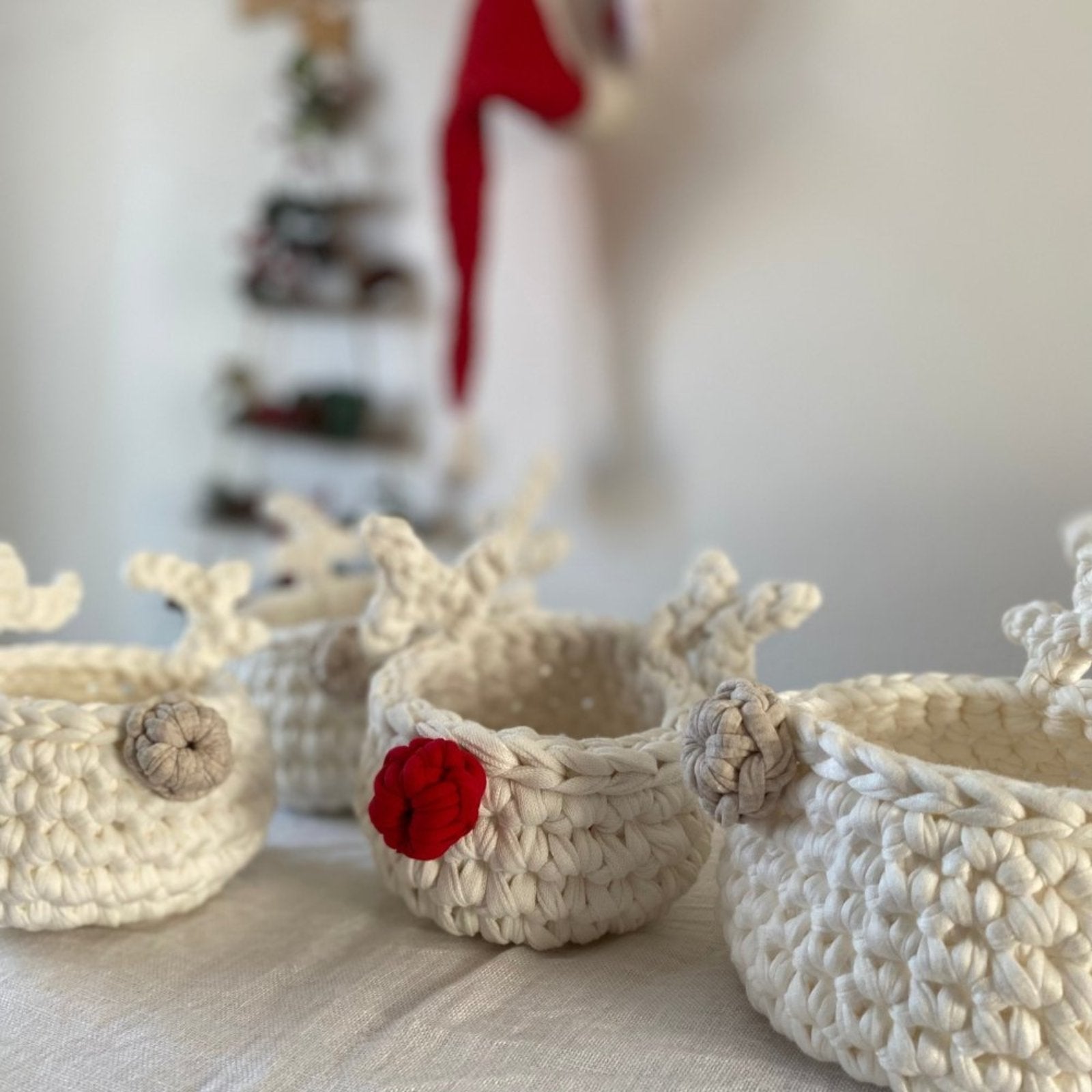 Cesta de Crochê Rena Rodolfo