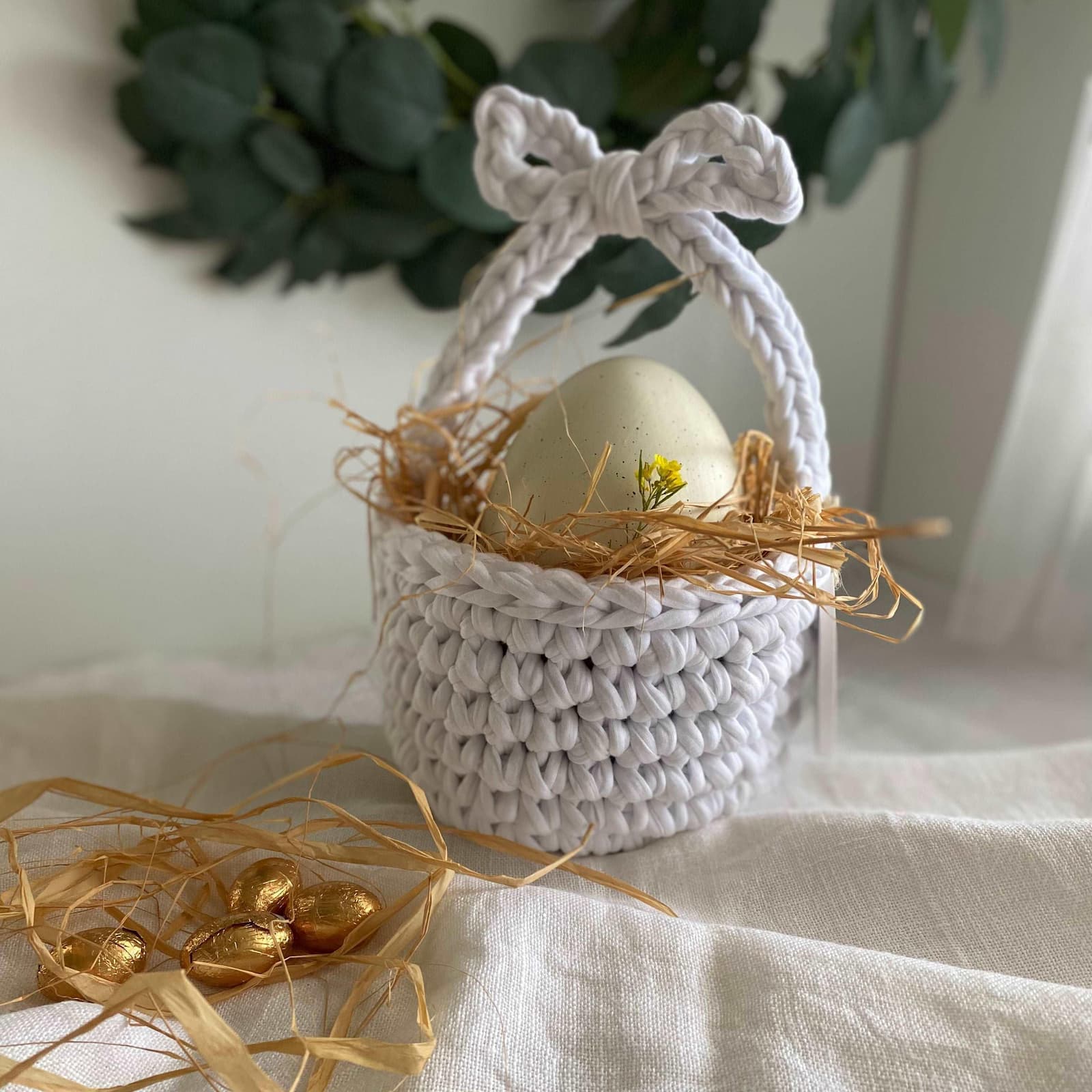 Gehäkelter Osterkorb - Eierkorb zu Ostern