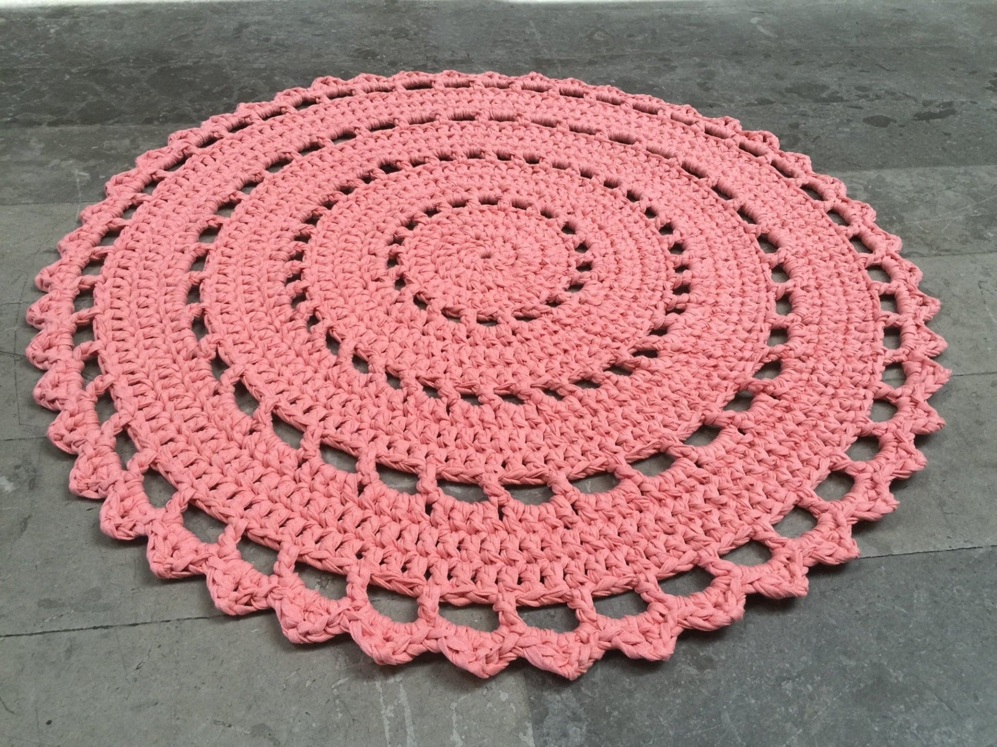 Crochet Round Doily Rug, Mandala Floor Mat