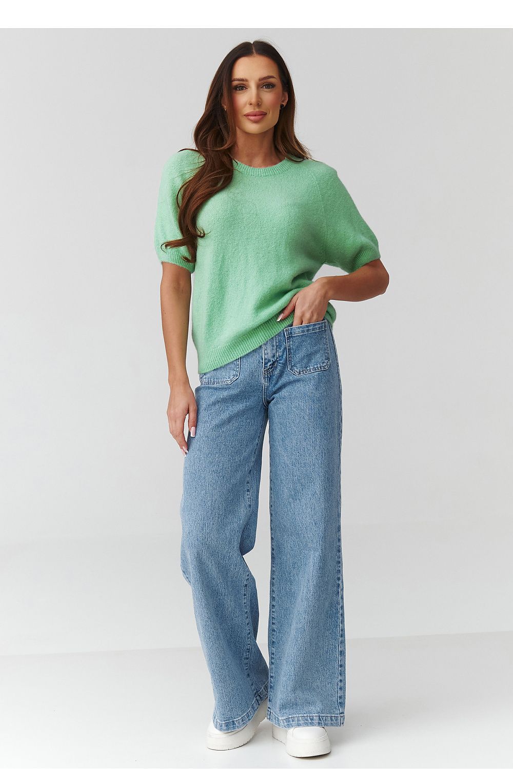 Short sleeve sweater model 224078 Makadamia