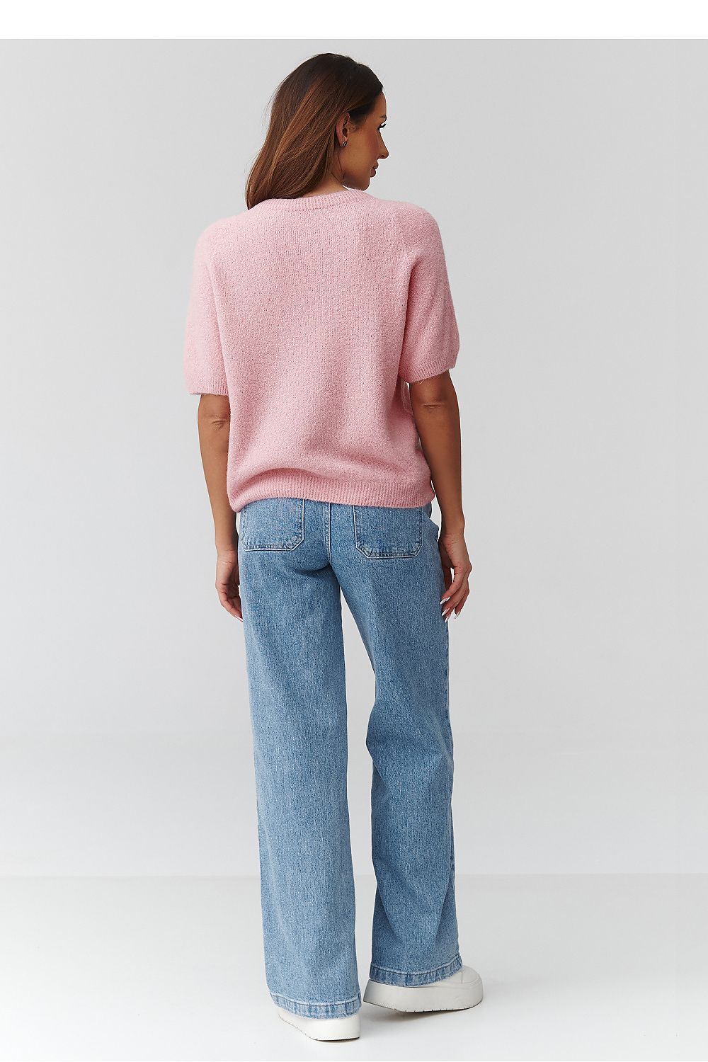 Short sleeve sweater model 224079 Makadamia
