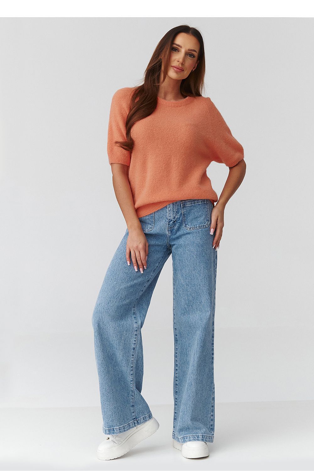 Short sleeve sweater model 224080 Makadamia