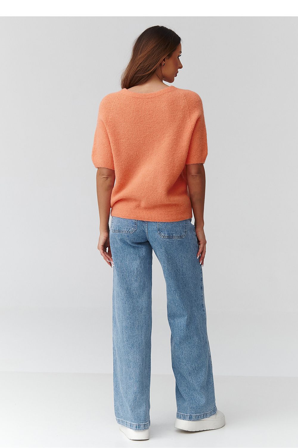 Short sleeve sweater model 224080 Makadamia