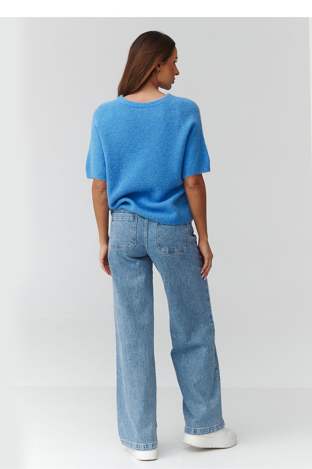 Short sleeve sweater model 224083 Makadamia