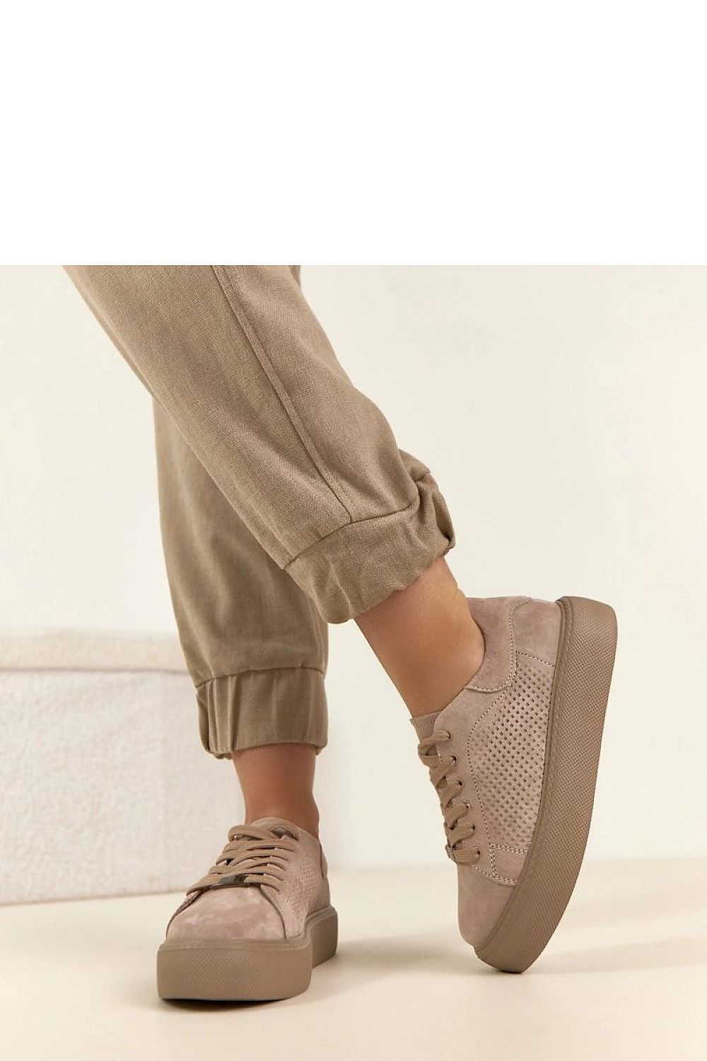 Platform sneakers model 224957 Solea