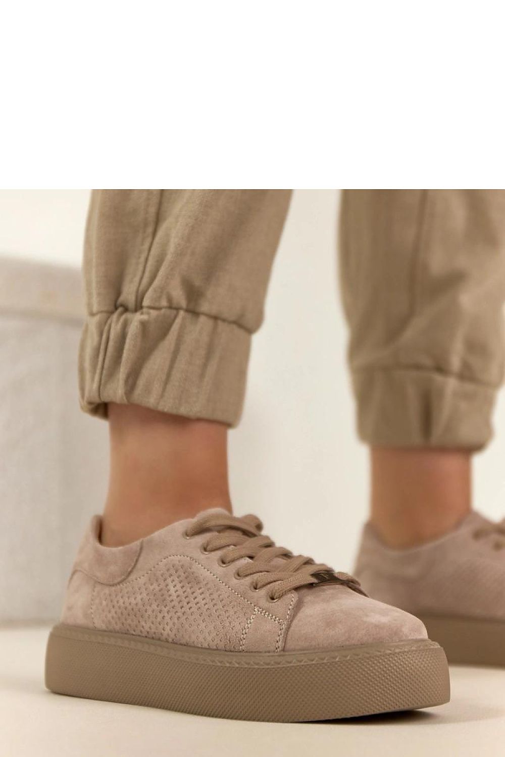 Platform sneakers model 224957 Solea