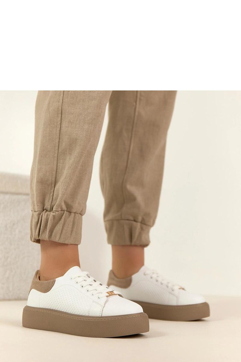Platform sneakers model 224958 Solea