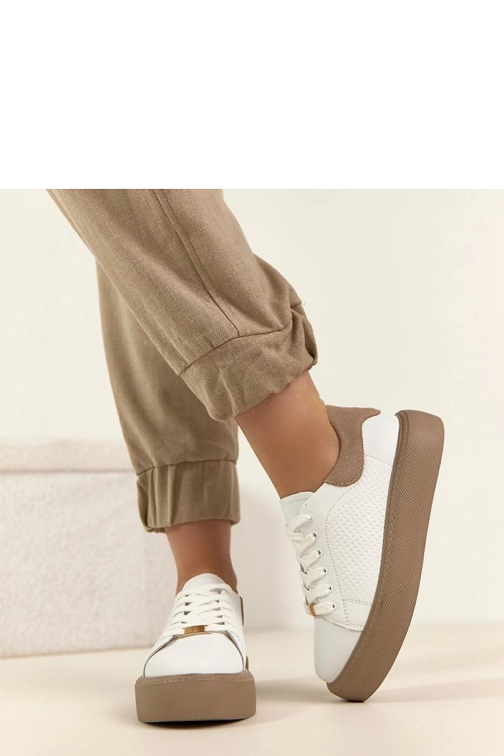 Platform sneakers model 224958 Solea