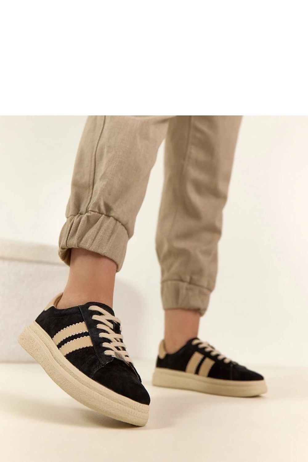 Platform sneakers model 224959 Solea