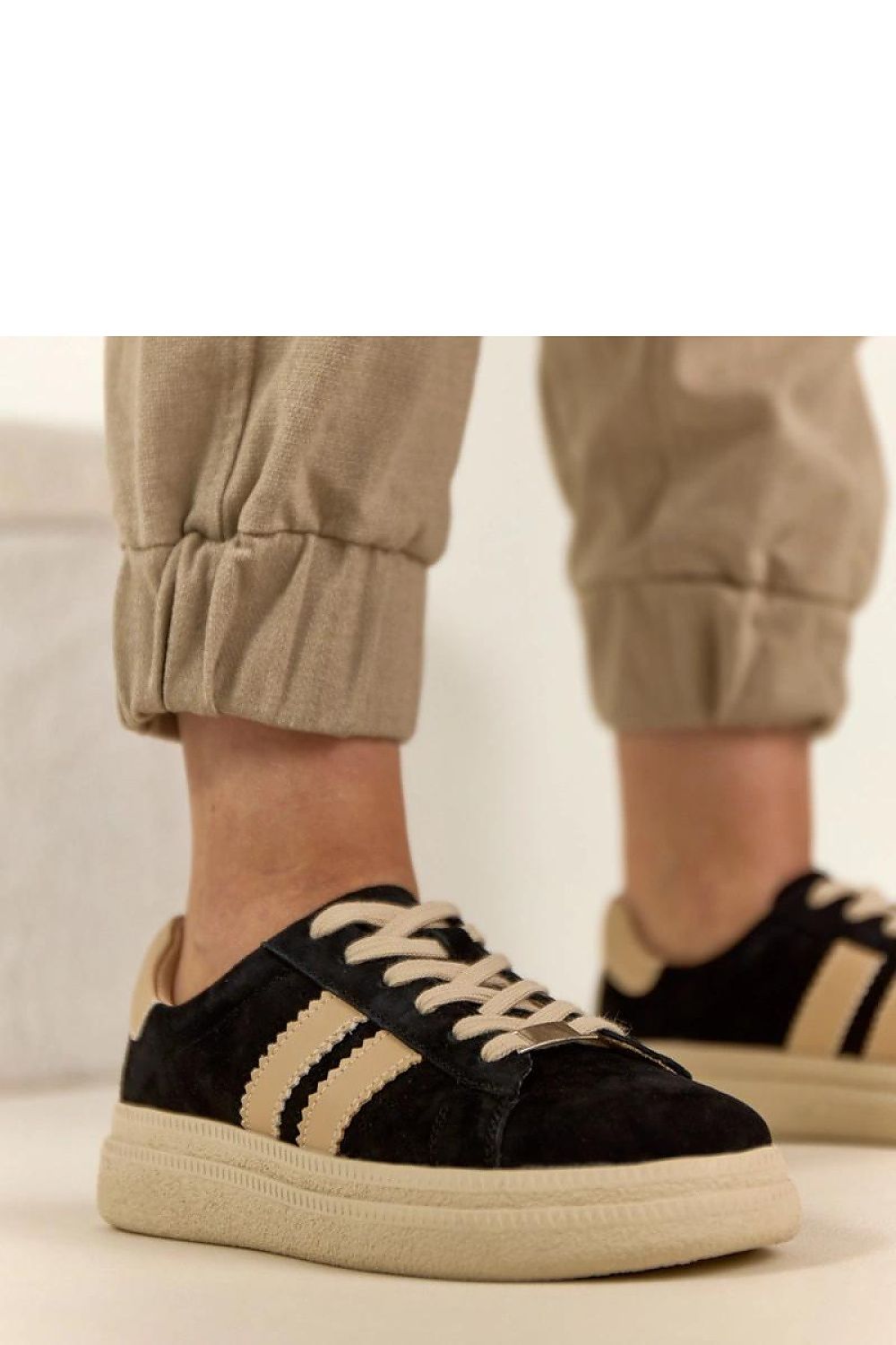 Platform sneakers model 224959 Solea