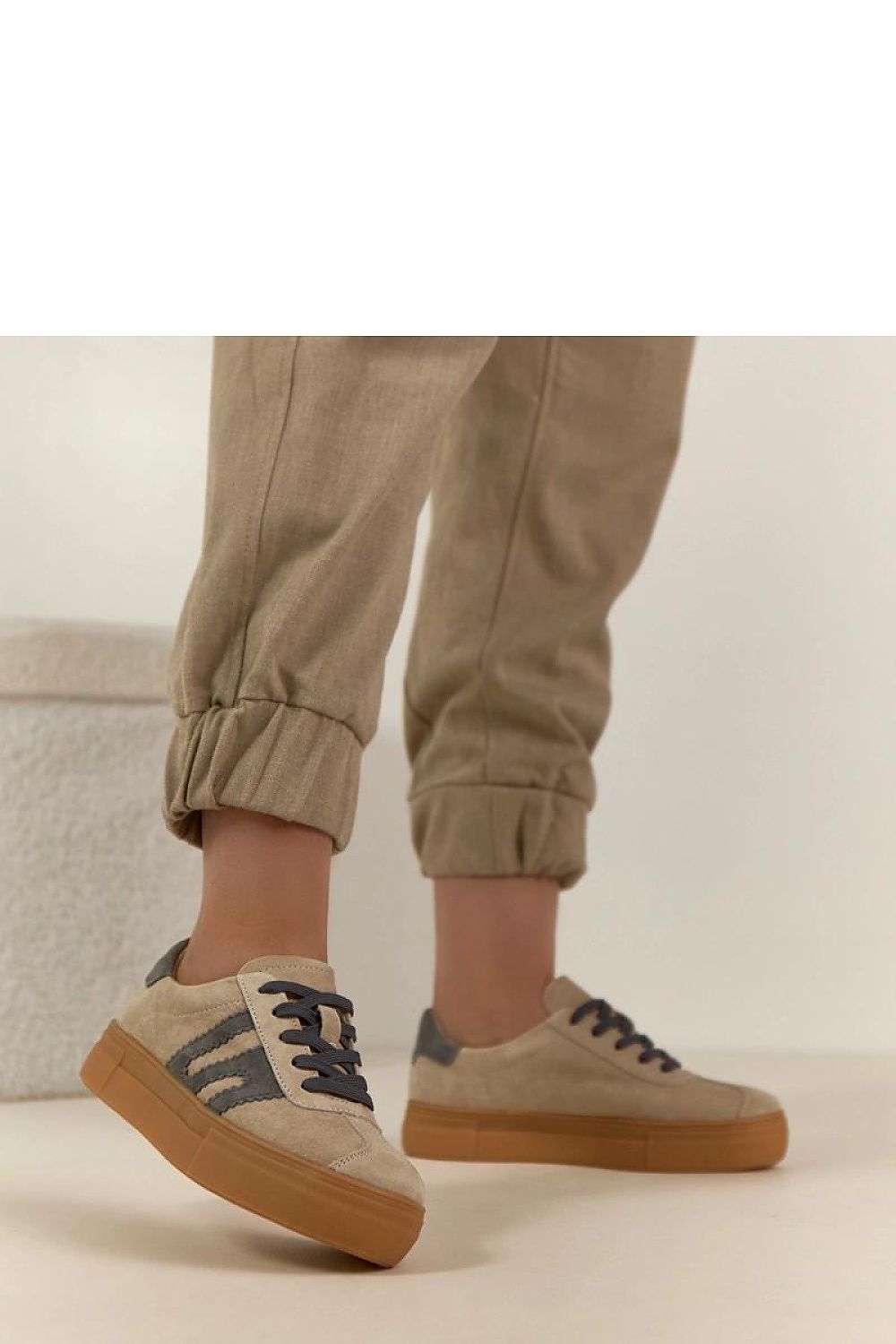 Platform sneakers model 224964 Solea