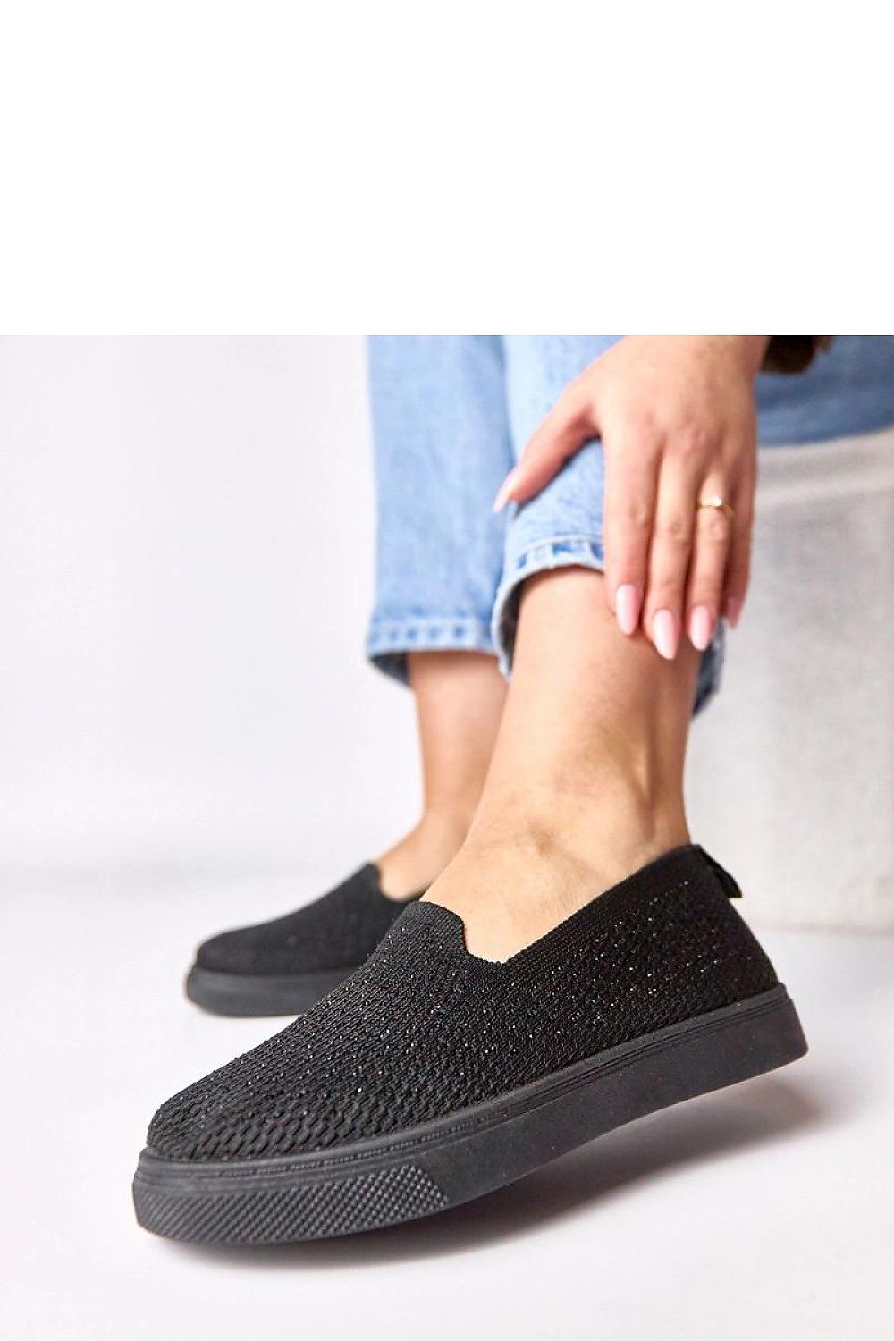 Sneakers model 224971 Solea