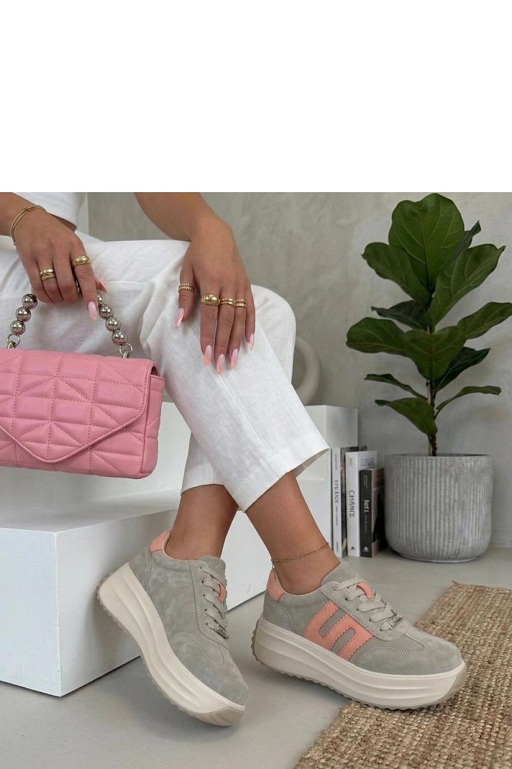 Platform sneakers model 226030 Solea