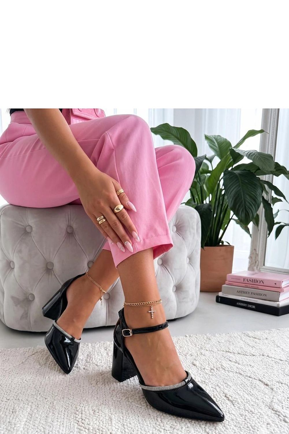Block heel pumps model 227730 Solea