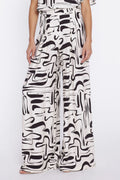  Women trousers model 228007 Nife 