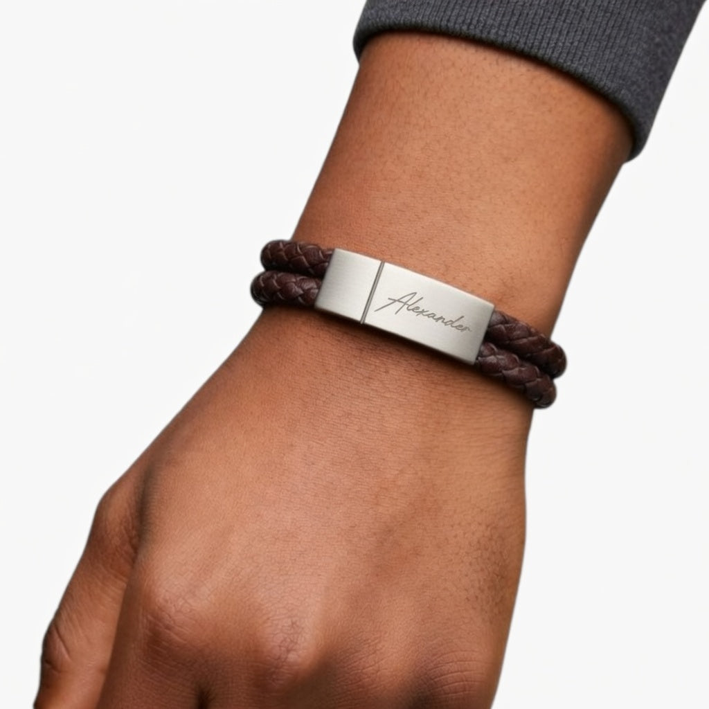 Pulseira Personalizada de Couro e Aço Inoxidável