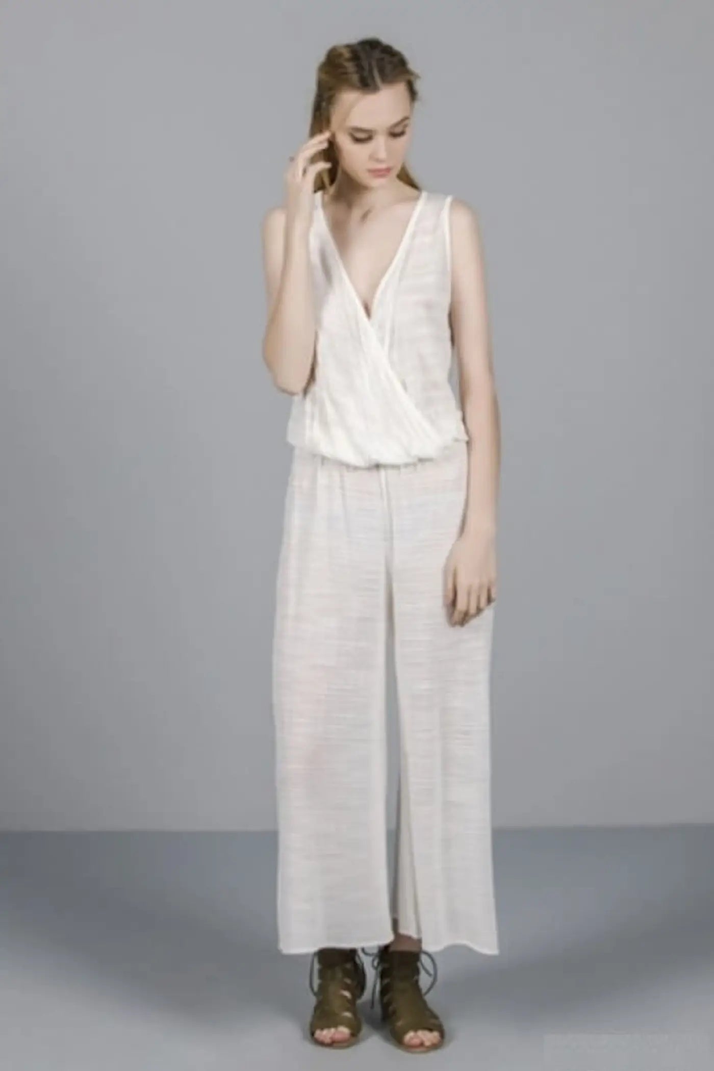 OVERALL MIT WICKELOPTIK BEIGE