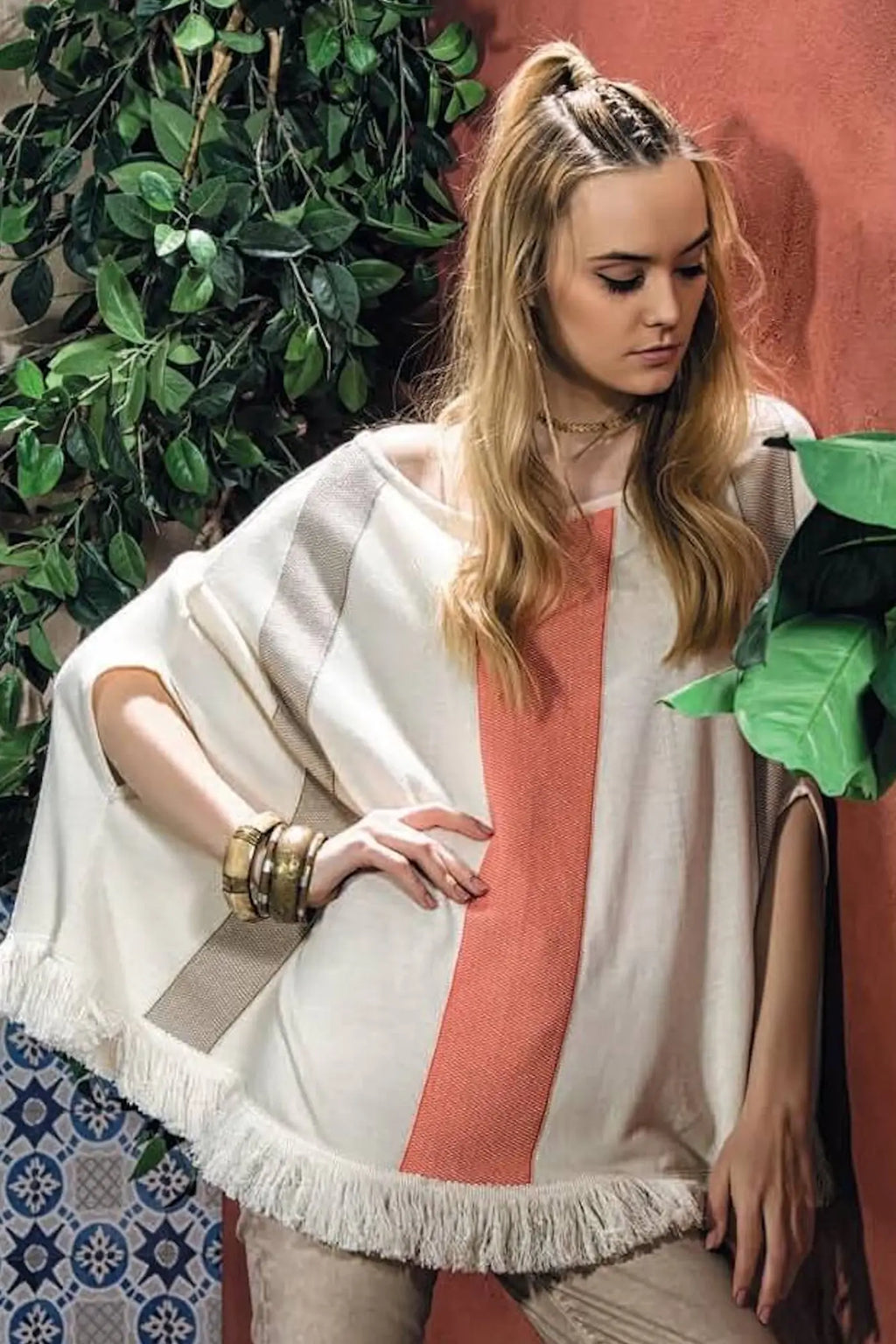 PONCHO RAYAS