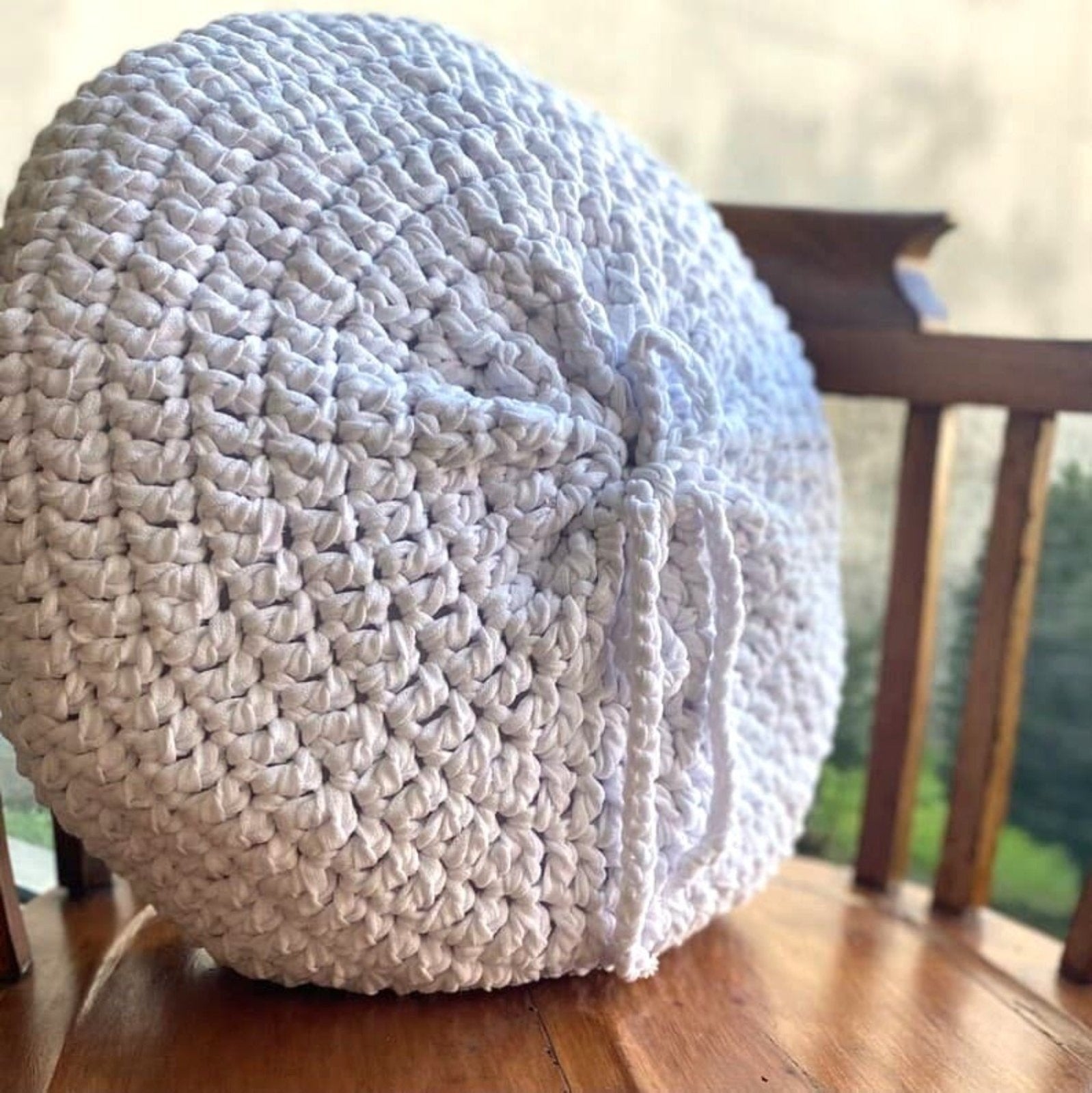 Round Crochet Pillowcase - Stone Gray