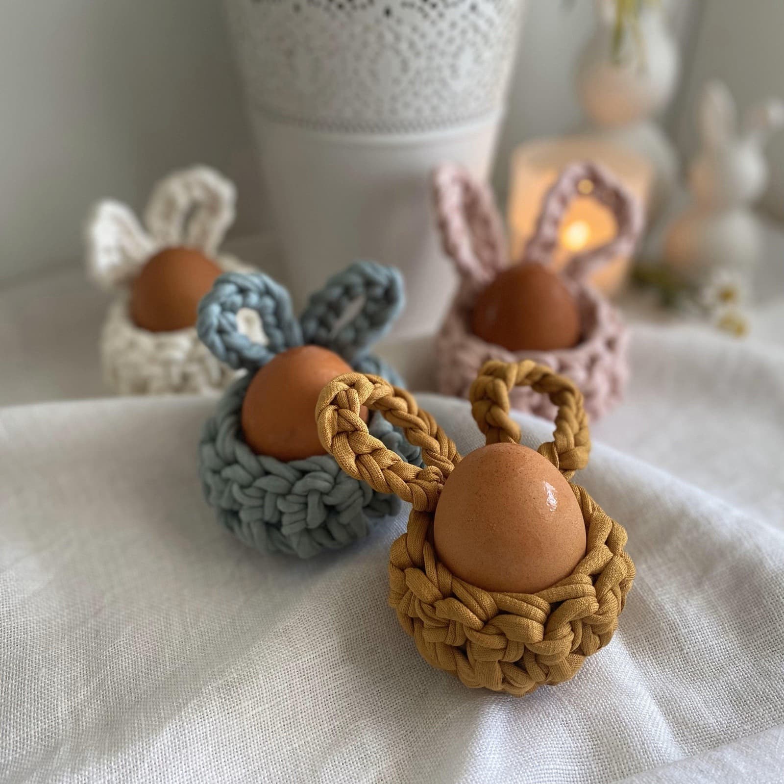 Set de 2 Hueveras de Conejo de Pascua Verde Salvia - Edición Limitada